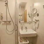 Haus Vierjahreszeiten בית הארחה בודנמאיס