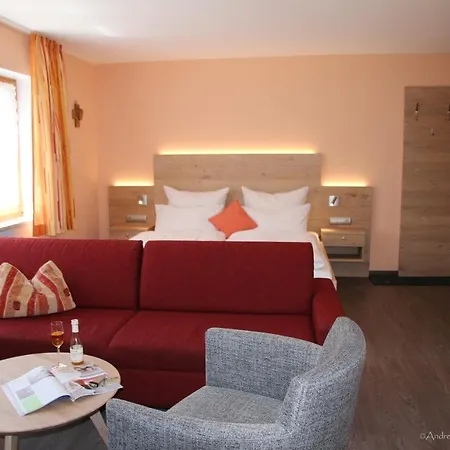 Haus Vierjahreszeiten Guest house Bodenmais
