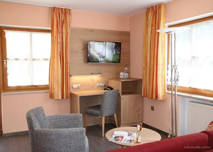 Pensjonat Haus Vierjahreszeiten 3*